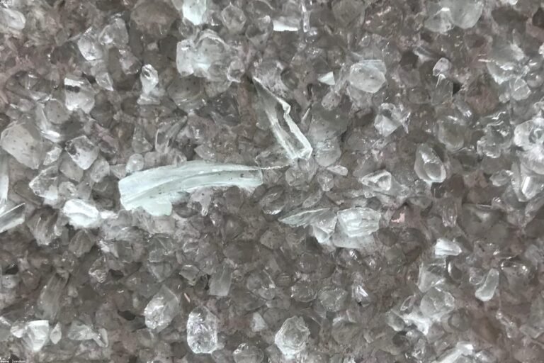 غرفة زجاج: دليل تصميم غرفة زجاج عصرية للمنزل والحديقة