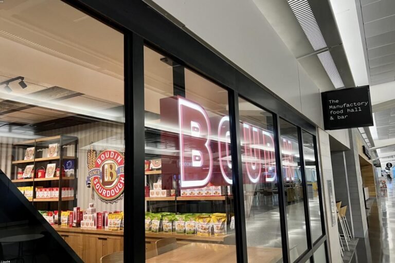 غرف زجاجية جاهزة: مميزات وأسعار غرف زجاجية جاهزة للحدائق