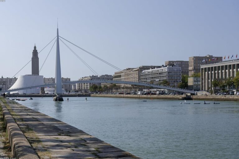 تصميم غرف زجاجية: أفكار تصميم غرف زجاجية مودرن