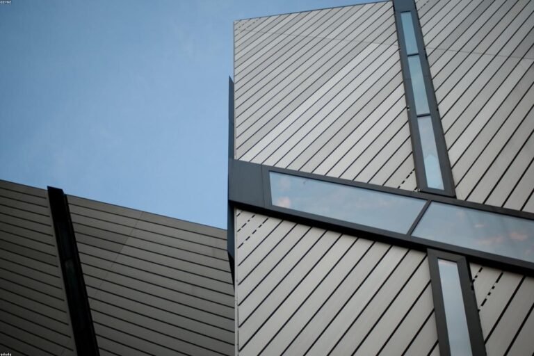 غرف زجاج خارجيه: مميزات غرف زجاج خارجيه للحدائق